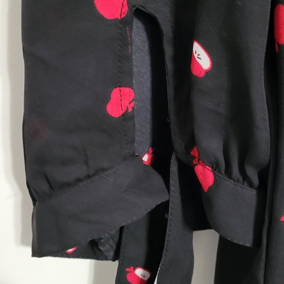 Catherine's - Set of 4 - 3X - Button down Light fabric, shirts - Picture 4 of 8